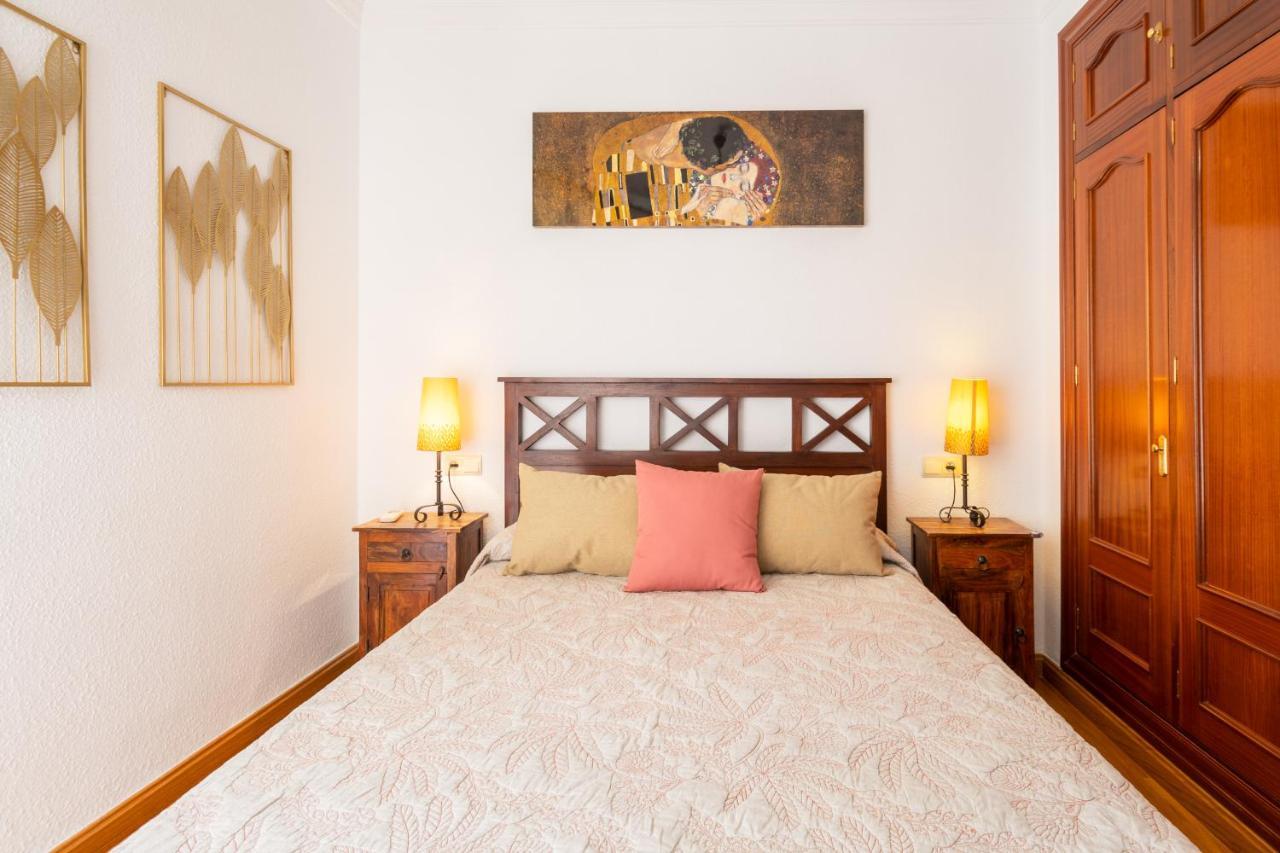 Amplio Apartamento Universidad By Renthas Malaga Zewnętrze zdjęcie
