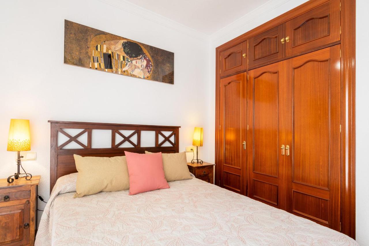 Amplio Apartamento Universidad By Renthas Malaga Zewnętrze zdjęcie